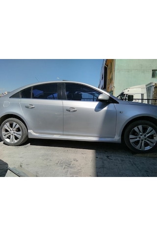 Chevrolet Cruze Yan Marşpiyel