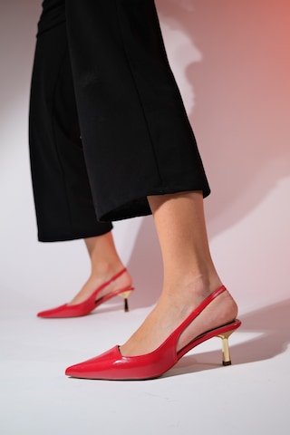 Luvishoes Marten Kırmızı Cilt Kadın Sivri Burun Arkası Açık İnce Topuklu Ayakkabı Kırmızı