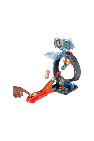 Hot Wheels Yarasa Çemberi Saldırısı Oyun Seti Htn78