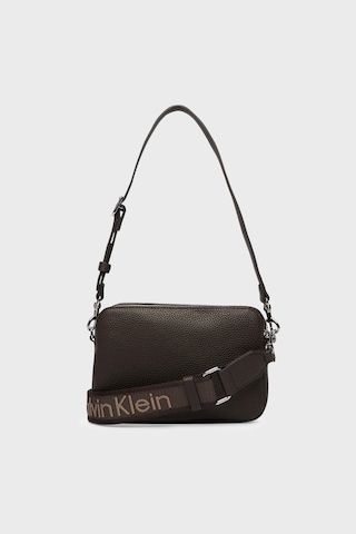 Calvin Klein Logolu Ayarlanabilir Askılı Çanta Lv04f3656gbal Kadın Çanta Lv04f3656g Bal Kahve