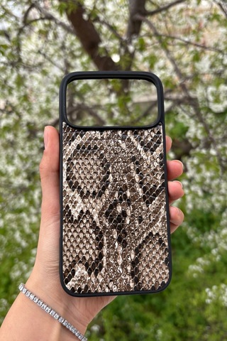 Apple, Uyumlu iPhone 17 Pro Max Yılan Desenli Kabartma Dokulu Kılıf Sarı
