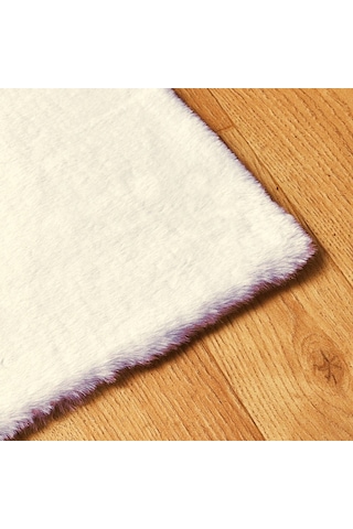 Re x Tavşanı Kısa Tüylü Post Peluş Halı Beyaz