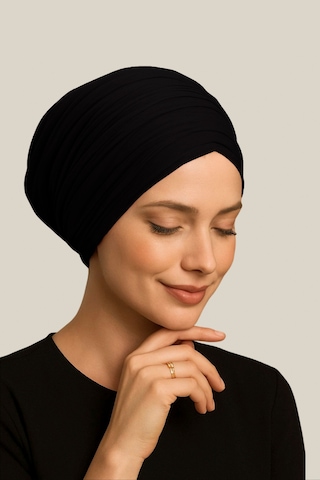 Alaturka Pratik Hazır Geçmeli Bone Siyah