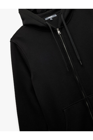 Koton Şardonlu Regular Fit Kapüşonlu Fermuarlı Uzun Kollu Kanguru Cepli Sweatshirt Siyah 7wam70004mk