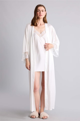 Defacto Relax Fıt Wrap Yaka Saten Yarım Kol Beyaz Sabahlık H7067ax26smwt79 Beyaz-wt79