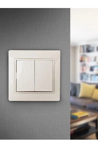 Intro Plano 250v Çift Anahtarlı Anahtar 123659889