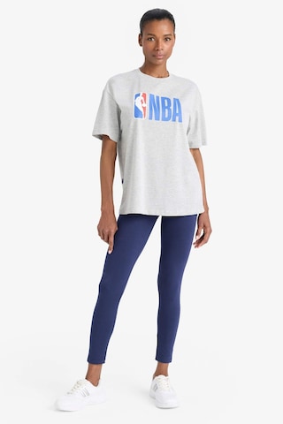 DeFactoFit NBA Wordmark Boxy Fit Bisiklet Yaka Kısa Kollu Tişört Z3128AZ25SMGR210