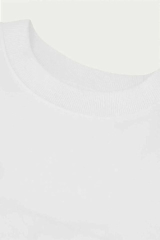 Ampere August Interlock T - Shirt - %100 Organik Pamuklu, Rahat Kesim Ve Şık Logo Nakışlı Beyaz