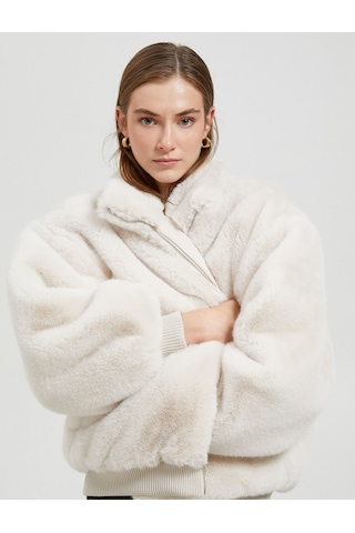 Koton Oversize Peluş Kaban Dik Yaka Fermuarlı Ribanalı Ekru 4wak00233ew 4WAK00233EW010 Ekru