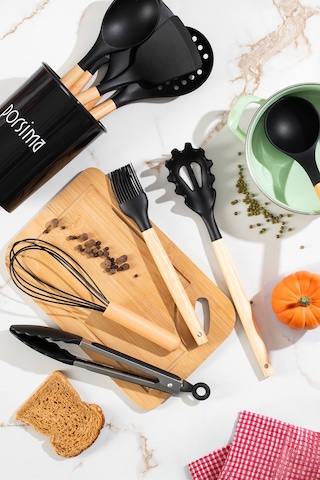 Porsima 3165 Standlı Bambu Silikon 11 Parça Servis Takımı Seti Siyah