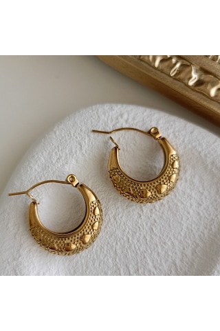 Lente Aksesuar Antik Gold Renk Kabartma Kalp Desenli Vintage Çelik Küpe Altın