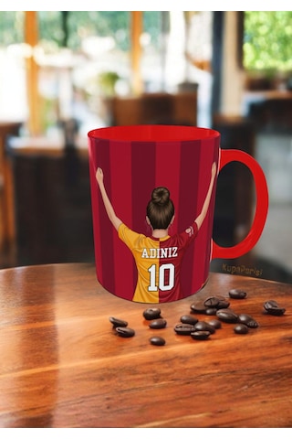 Galatasaray Temalı Kişiye Özel Kupa İsim & Numara Yazılabilir Taraftar Çift Kupa Tasarımı Kadın Taraftar Kırmızı