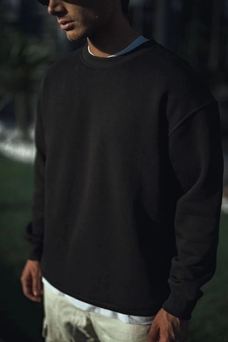 Mbb E-ticaret Erkek Pamuklu Bisiklet Yaka 3 İplik Basic Sweatshirt - Siyah