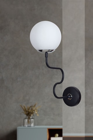 Luzarana Ferro Yatay Krom-siyah Metal Gövde Beyaz Camlı Tasarım Aplik