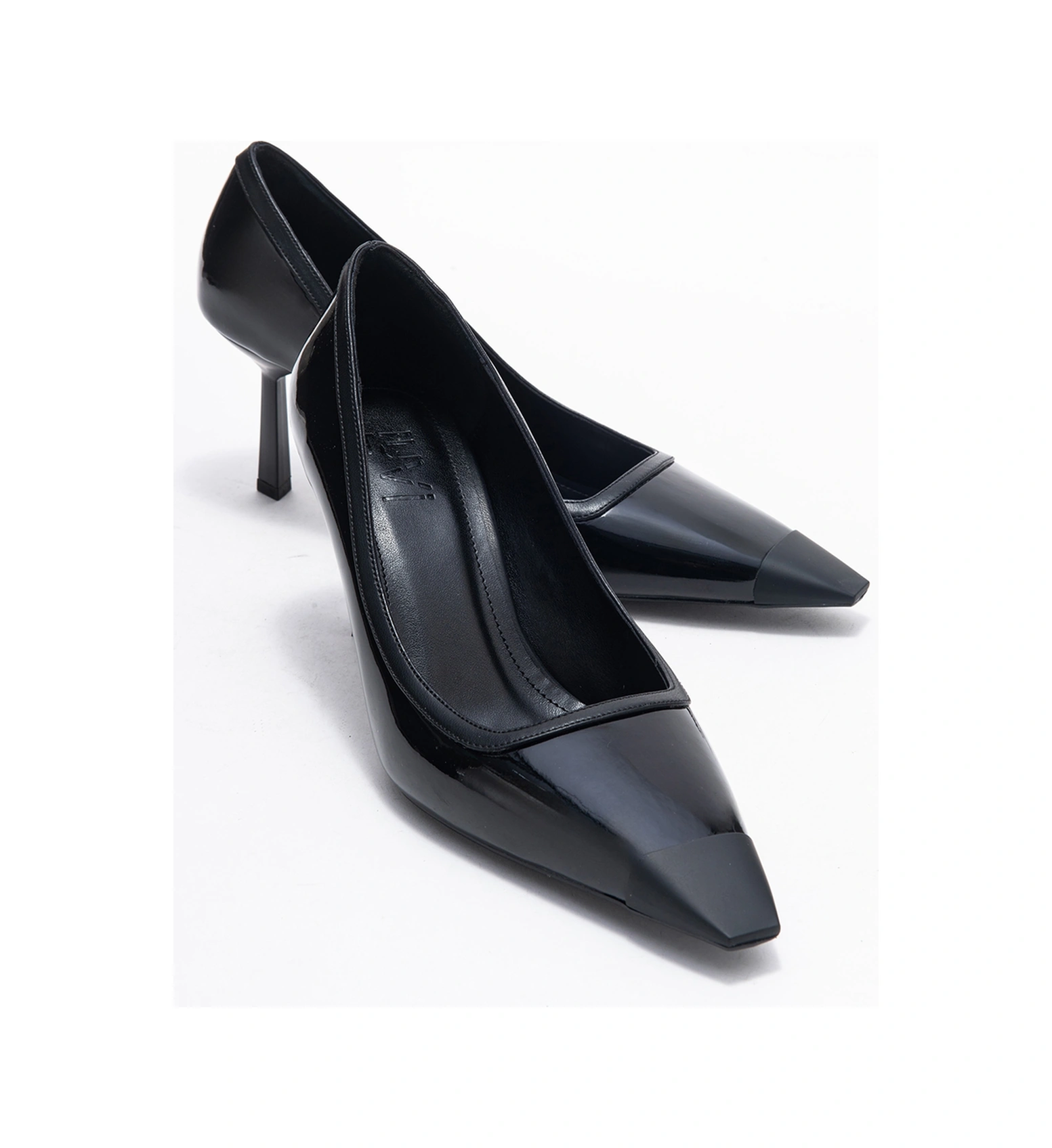 Rona Siyah Rugan Mat Burunlu Kadın Topuklu Ayakkabı Rugan Siyah