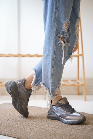 Beatry Taşlı Kaliteli Ortopedik Taban Günlük Sneaker 001