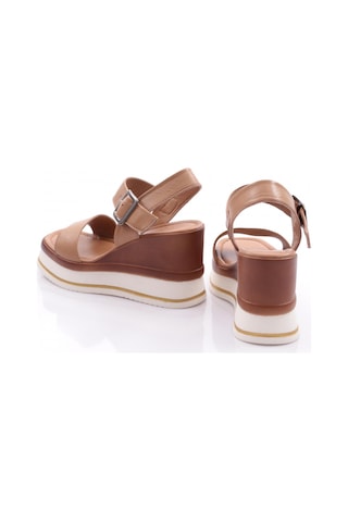 Dgn 400-24170 Kadin Mega Kalin Taban Sandalet Capıcıno