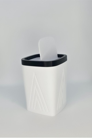 Mini Masaüstü Çöp Kutusu Kalemtraş Çöplerine Pratik Çözüm 10cm X 10 Cm X 13.5 Cm Mini Çöp