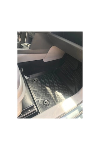 Volkswagen Caddy 2006 Model Havuzlu Paspas Takımı + Ziwax Cilalı Araç Yıkama Şampuanı 500 Ml Hediye