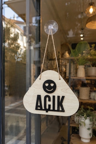 Ahşap Lazer Kesim Emoji Figürlü Açık-kapalı Tabelası - Akçaağaç