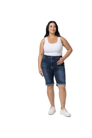 Büyük Beden Paçası Katlamalı Beş Cepli Denim Lacivert Şort-lacivert Lacivert