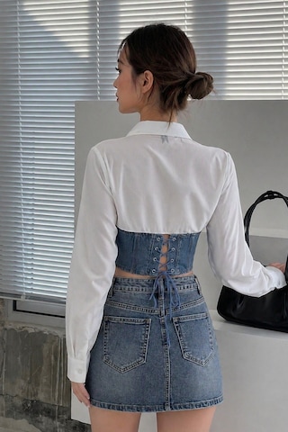 Tarz Cool Kadın Kot Korse Detaylı Özel Tasarım Slim Gömlek Beyaz