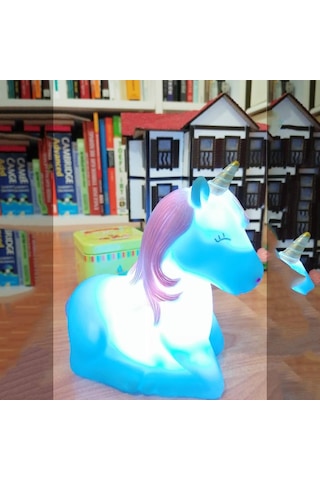 Aklow Dekoratif Unicorn Renk Değiştiren Pilli Led Gece Lambası Mavi Çoklu Renk Aklow Dekoratif Unicorn Renk Değiştiren Pilli Led Gece Lambası Mavi Çoklu Renk