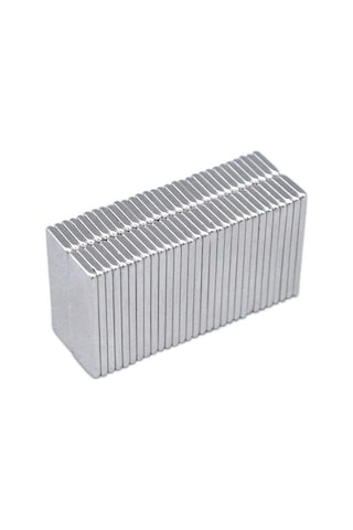 Güçlü Neodyum Mıknatıs Dikdörtgen 30X10X1 Mm 10 Adet Set