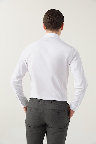 Twn Slim Fit Beyaz Düz Gömlek 5ee02ee44288m 801