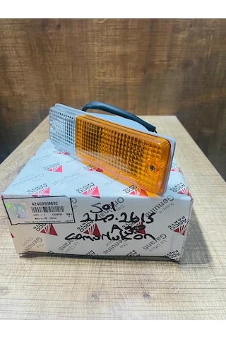 Massey Ferguson 240 Agco-2615 Arka Çamurluk Ön Sinyal Lambası Sol