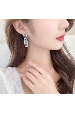 Novahub Mor Moda Cz Kare Dangle Küpe, Kadınlar İçin Romantik Sevgilisi Doğum Günü Hediyesi, Lüks Bakır Küpe Takı Çok Renkli