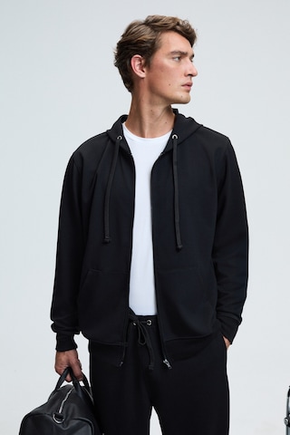 Grımelange GAGE Erkek Kapüşonlu Metal Kuş Gözü Detaylı Fermuarlı Kordonlu Cepli Siyah Sweatshirt
