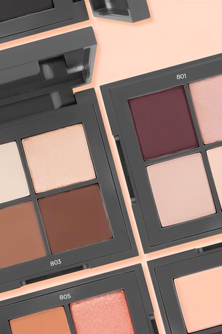 Alix Avien Expressive Harmony Eyeshadow Palette 802 Unforgottable Look