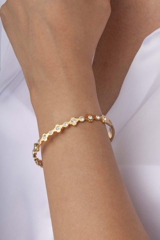 Gümüş Pazarım Sıra Taşlı Altın Kaplama Kadın Çelik Kelepçe Bileklik Renkli