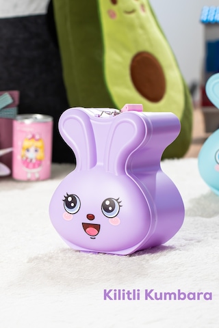 Porsima 041-1 Pvc Anahtarlı Kilitli Gülenyüz Kumbara Lila 12,5x15,5cm