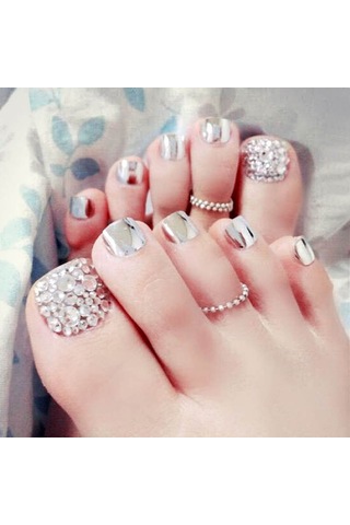 Rhinestones Ve Kadınlar İçin Yapıştırıcı İle 24 Parçalı Toe Tırnak Sanat Kiti - Moda Sahte Tırnaklar Seti