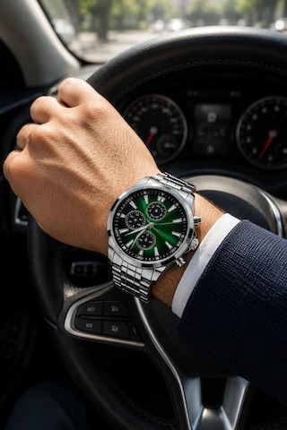 Erkek Gümüş Renk Metal Kordon Analog Kol Saati Takvim Göstergeli Yeşil Siyah Kadran - Gümüş Çok Renkli