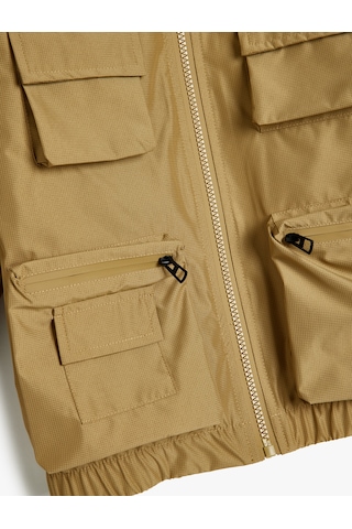 Koton Mevsimlik Mont Dik Yaka Kapaklı Cep Detaylı Manşetleri Lastikli Haki 5skb20005tw Haki