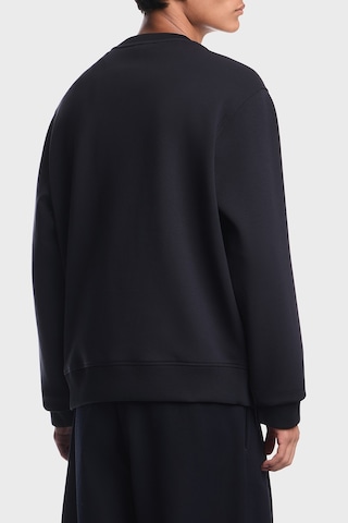 Emporio Armani Kadife Logolu Regular Fit Bisiklet Yaka Sweat Erkek Sweat Em006841 Af10013 Mb845 Lacivert