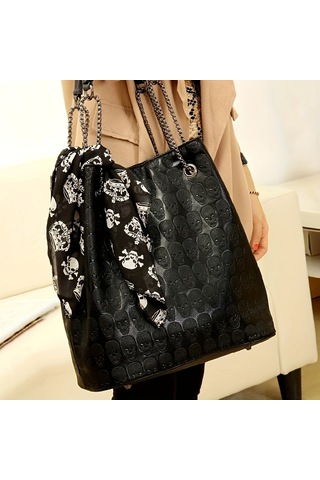 Eşarp Dekorlu Gotik Kafatası Kabartmalı Tote Çanta Siyah