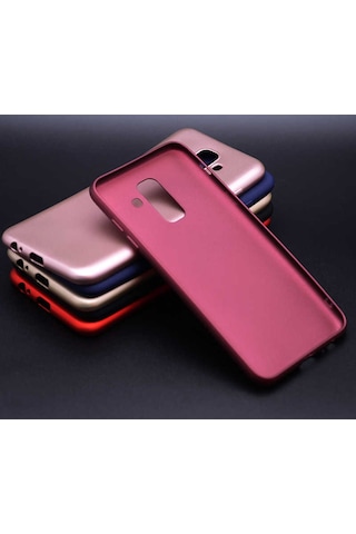 Galaxy J8 Kılıf Zore Premier Silikon Kapak Siyah