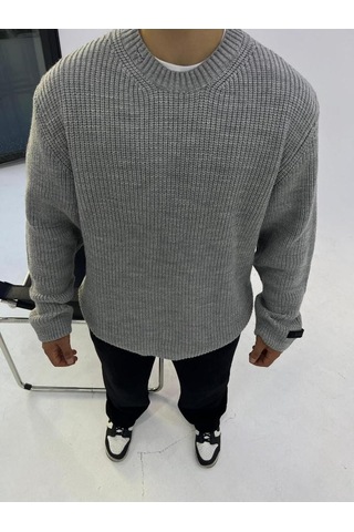 Elku Moda Yırtık Detaylı Oversize Kalıp Salaş Kesim Bisiklet Yaka Pamuk Triko Kazak Gri
