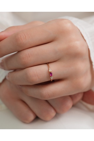 Debora Jewelry 14 Ayar Altın Markiz Model Pembe Taşlı Yüzük