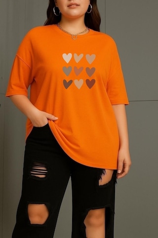 Büyük Beden Sıralı Kalpler Baskılı Unisex Tişört Turuncu