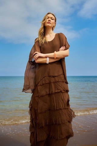 İtalyan 2 Beden Ince Gösteren Yarım Kol Kat Kat Ipek Elbise-8794 Kahverengi