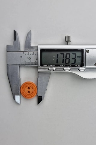 Orta Boy Zincir Desenli Akrilik Siyah Kaban Çeket Hırka Yelek Düğmesi 5 Adet