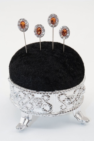 Numetal 4 Lü Oval Turuncu Taşlı Eşarp İğnesi. Şal İğnesi. Türban İğnesi. Başörtü İğnesi. Eşarp Ve Şal İğnesi Gümüş