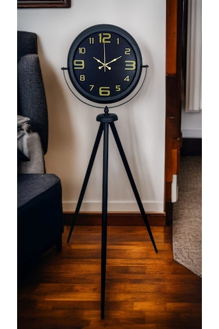 Gold Rakamlı Siyah Tripod Ayaklı Saat