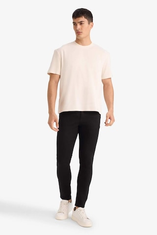 Defacto Carlo Skinny Fit Ekstra Dar Kalıp Normal Bel Ekstra Dar Paça Jean Pantolon R8763az26spnm40 Siyah-nm40