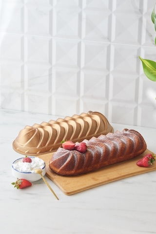 Karaca Cake Pro Vera Döküm Kek Kalıbı Gold 35 cm